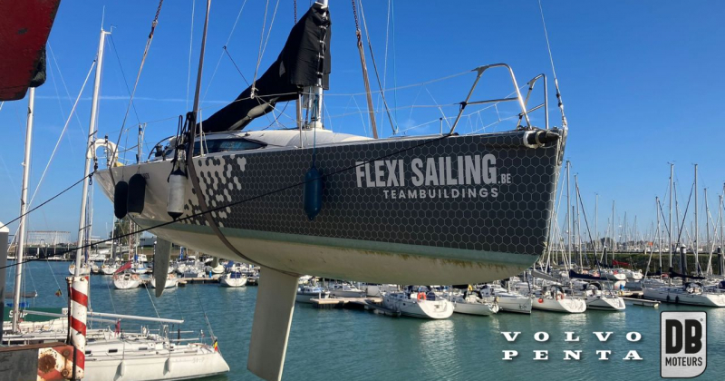 Un changement de moteur inboard Volvo Penta en un temps record